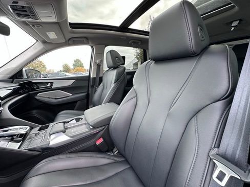 Used 2023 Acura MDX SH-AWD image 21