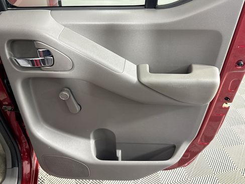 Used 2018 Nissan Frontier S RWD image 25