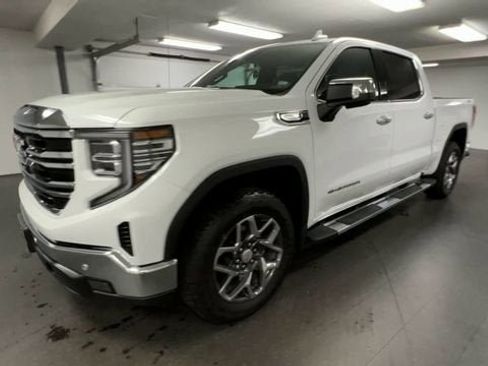 Certified 2026 GMC Sierra 1500 SLT w/ SLT Premium Plus Package AWD/4WD image 4