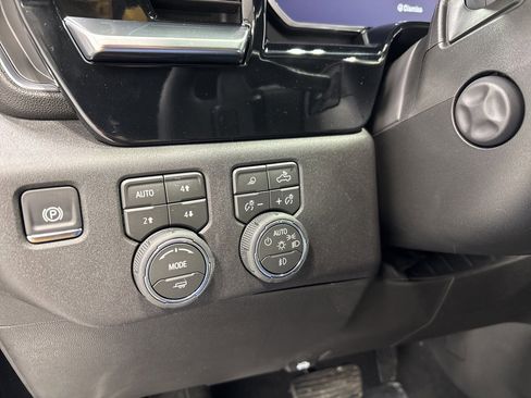 New 2026 Chevrolet Silverado 1500 LTZ image 30