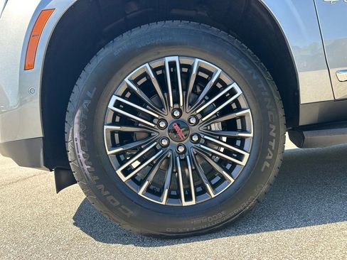 New 2026 GMC Yukon XL Elevation w/ Elevation Premium Package image 12