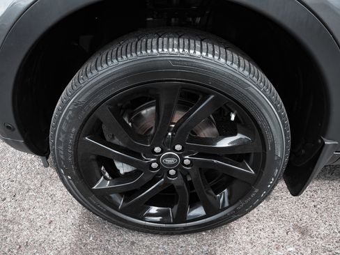 Used 2019 Land Rover Discovery Sport HSE Luxury AWD/4WD image 9