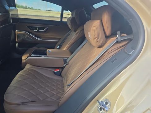 Used 2024 Mercedes-Benz S 580 4MATIC Sedan image 19