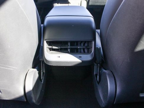 Used 2023 Tesla Model 3 Long Range image 35