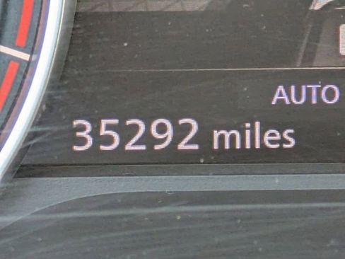 Used 2023 Nissan Rogue SV image 31