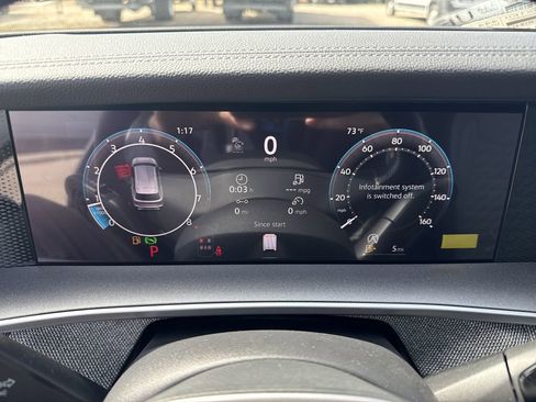 New 2026 Volkswagen Tiguan S image 17