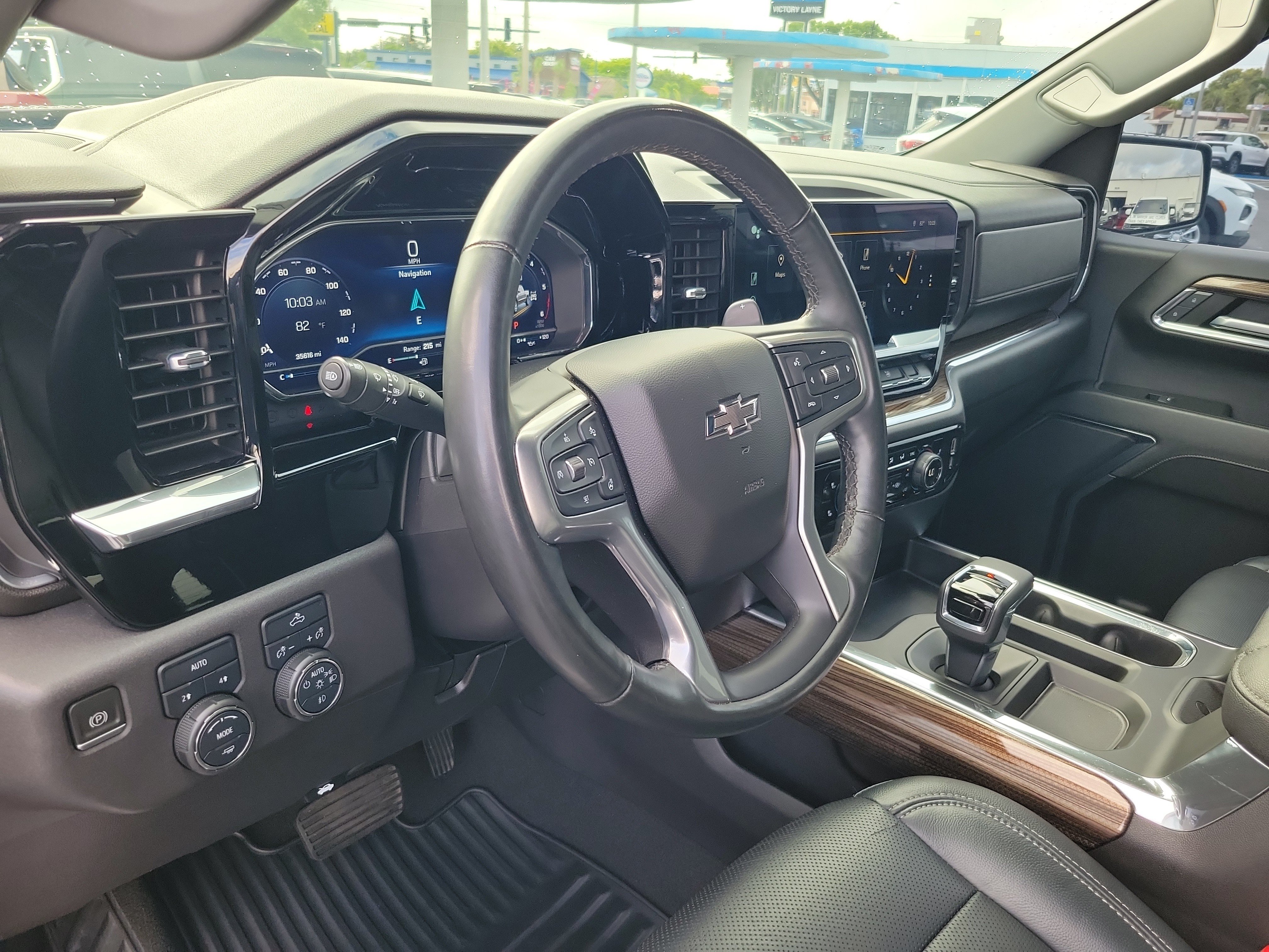 Used 2023 Chevrolet Silverado 1500 RST AWD/4WD image 14