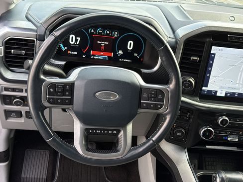 Used 2022 Ford F150 Limited image 13