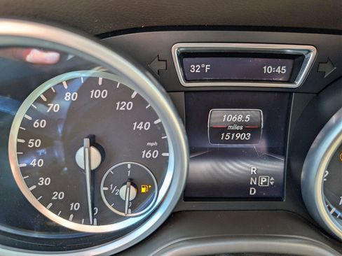 Used 2016 Mercedes-Benz GL 450 4MATIC image 19