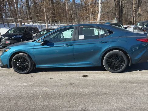 New 2026 Toyota Camry SE image 5