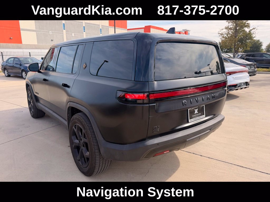 Used 2024 Rivian R1S Adventure Dual AWD/4WD image 2