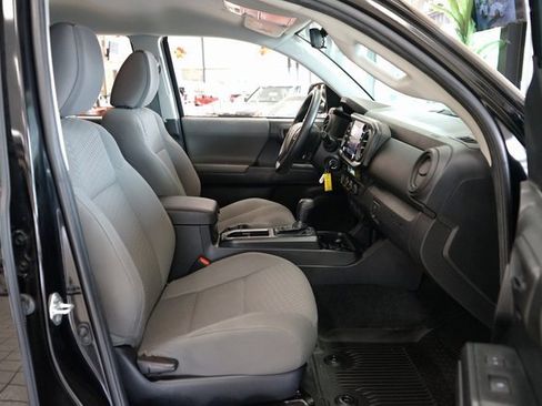 Used 2023 Toyota Tacoma SR image 38