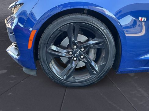 Used 2023 Chevrolet Camaro SS RWD image 14