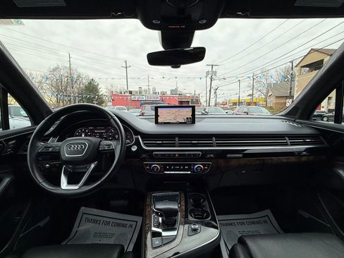 Used 2018 Audi Q7 3.0T Prestige w/ Prestige Package image 58
