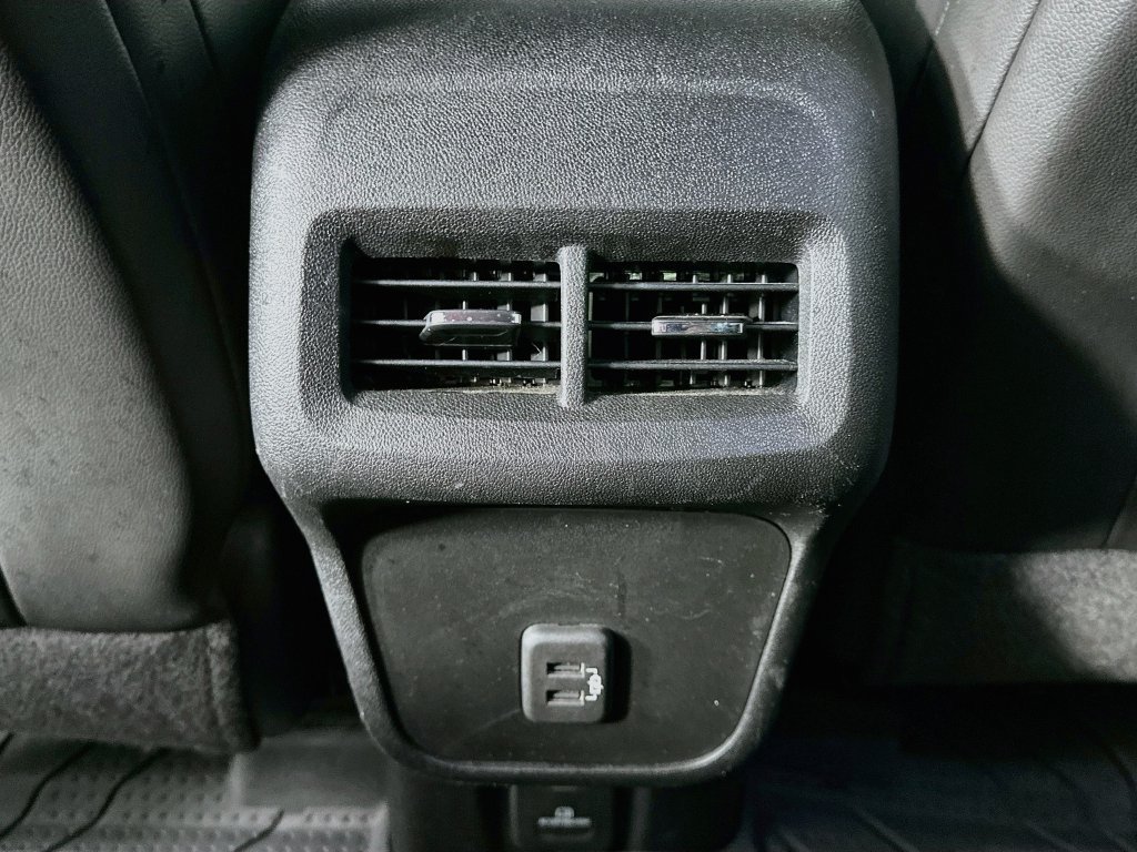 Used 2020 Chevrolet Equinox Premier FWD image 20