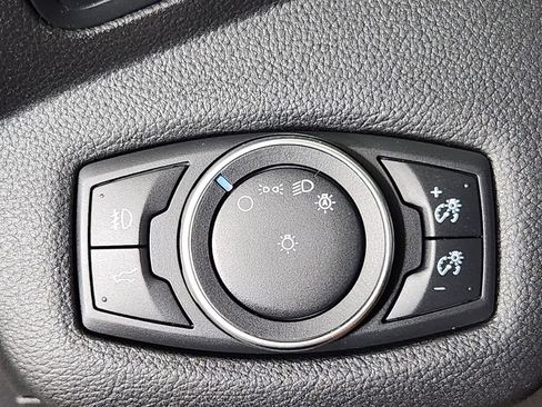 Used 2017 Ford Escape SE AWD/4WD image 21