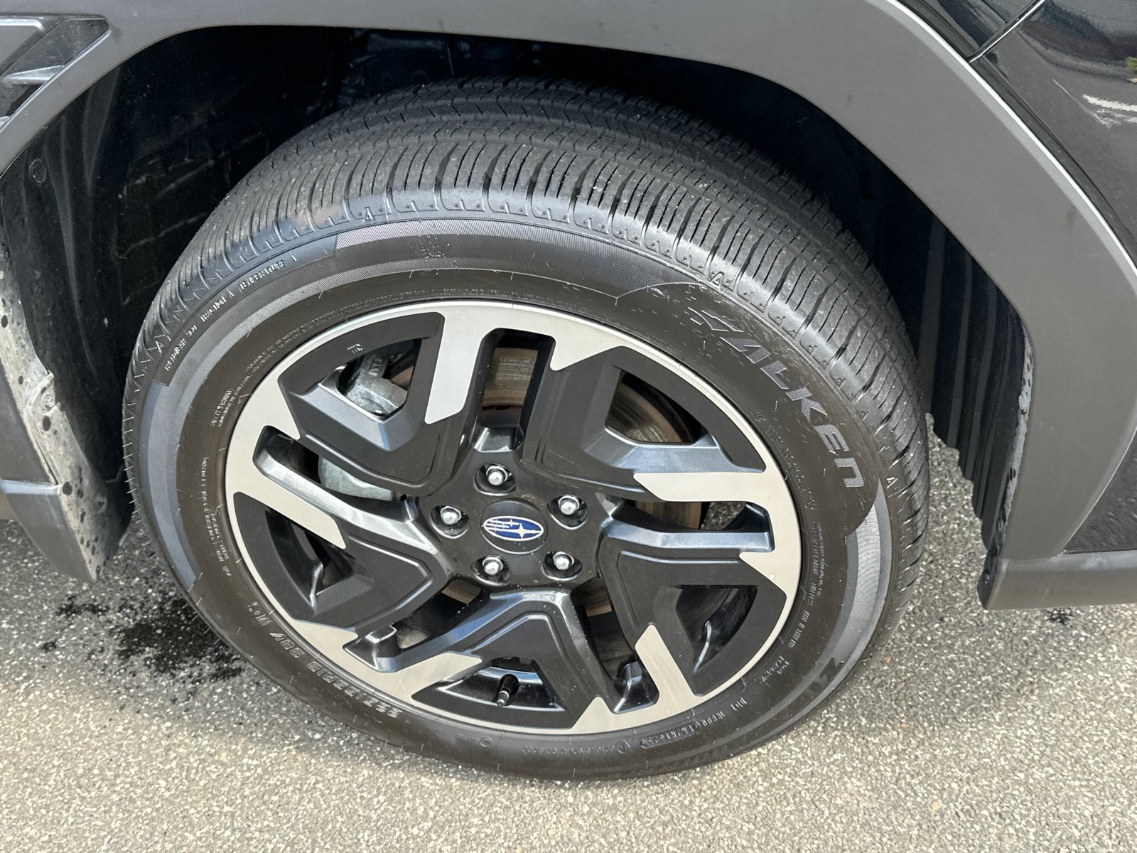 Certified 2025 Subaru Forester Limited AWD/4WD image 7