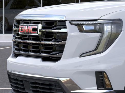 New 2025 GMC Acadia Elevation w/ LPO, All-Weather Package image 13