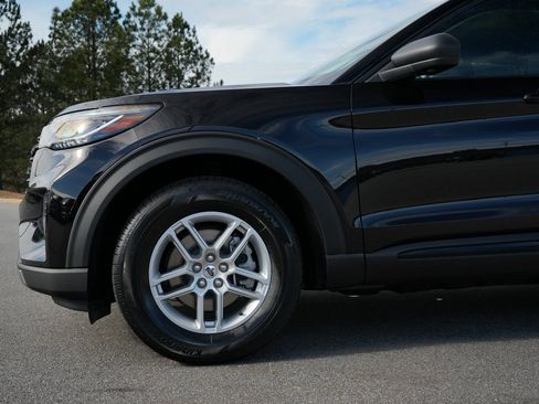 New 2026 Ford Explorer Active image 4