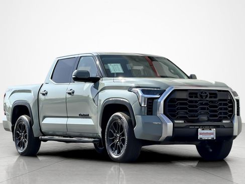 Used 2023 Toyota Tundra Limited w/ TRD Off-Road Package AWD/4WD image 7