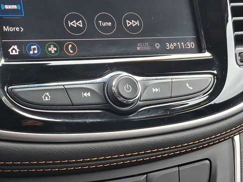 Certified 2022 Chevrolet Trax LT w/ LT Convenience Package image 16