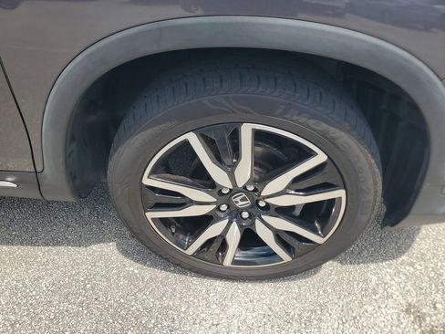 Used 2022 Honda Pilot Touring image 10