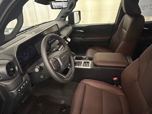 New 2026 Toyota Land Cruiser image 6