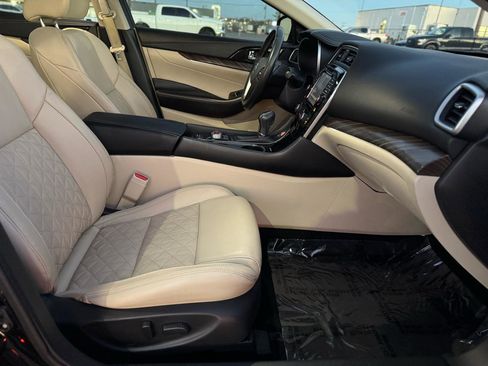 Used 2018 Nissan Maxima Platinum image 24