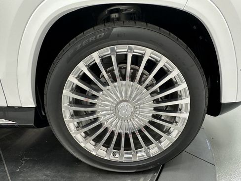 New 2026 Mercedes-Benz Maybach GLS 600 4MATIC image 15
