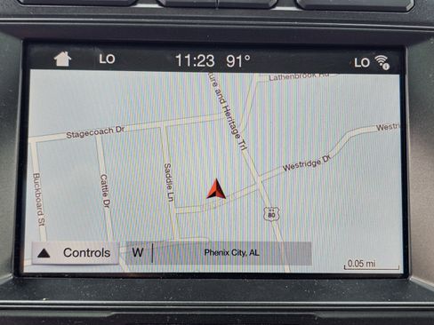 Used 2018 Ford Expedition Limited w/ Equipment Group 301A RWD image 14