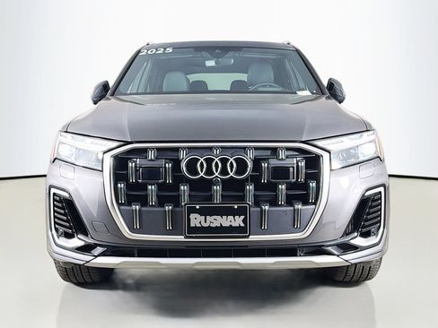 Used 2025 Audi Q7 3.0T Prestige w/ Prestige Package AWD/4WD image 2