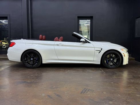 Used 2015 BMW M4 Convertible RWD image 10