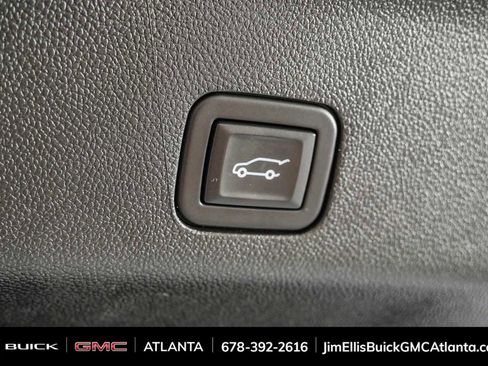Used 2023 GMC Yukon Denali AWD/4WD image 32