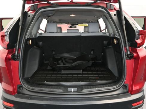 Used 2022 Honda CR-V Touring image 11