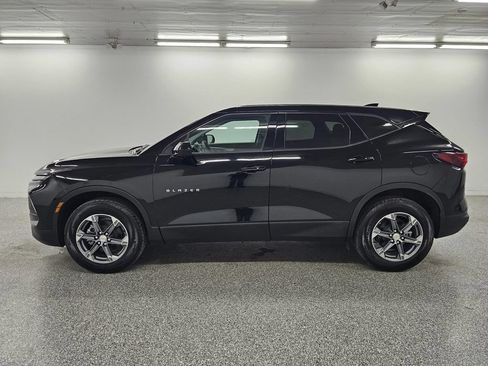 Used 2026 Chevrolet Blazer LT FWD image 8