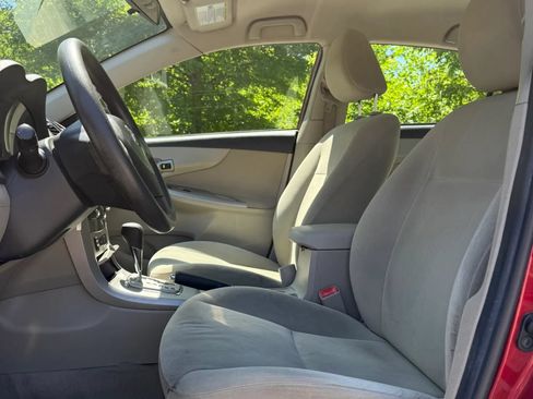 Used 2013 Toyota Corolla LE FWD image 5