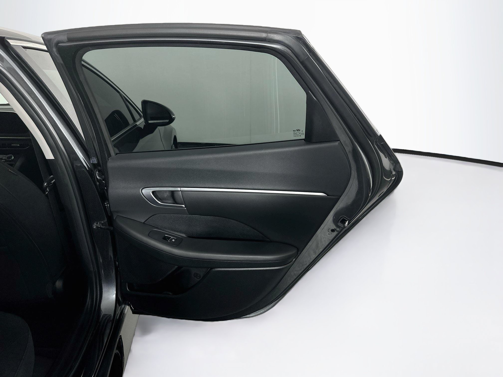 Used 2023 Hyundai Sonata SEL w/ Cargo Package FWD image 29