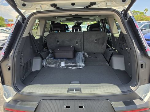 New 2026 Kia EV9 Light RWD image 10