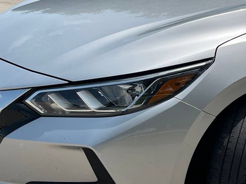 Used 2020 Nissan Sentra S FWD image 9