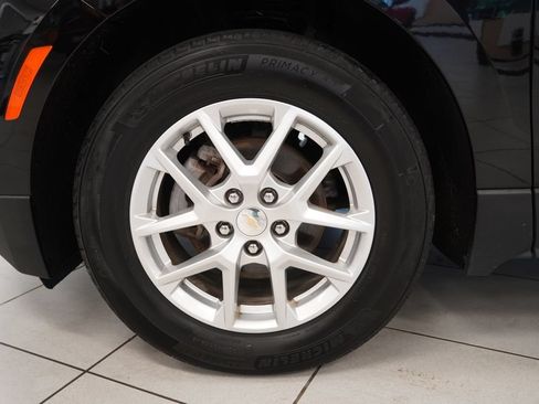 Used 2023 Chevrolet Equinox LT FWD image 16