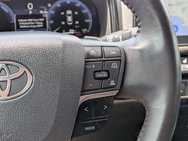 Used 2025 Toyota Camry XSE FWD image 29