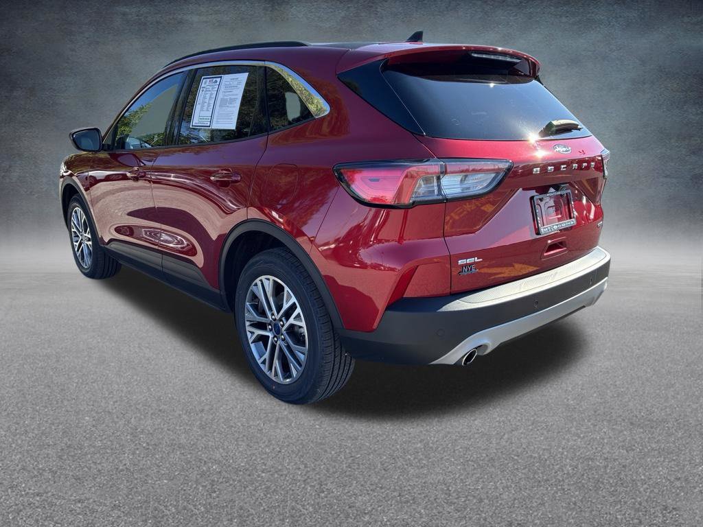 Used 2022 Ford Escape SEL AWD/4WD image 3