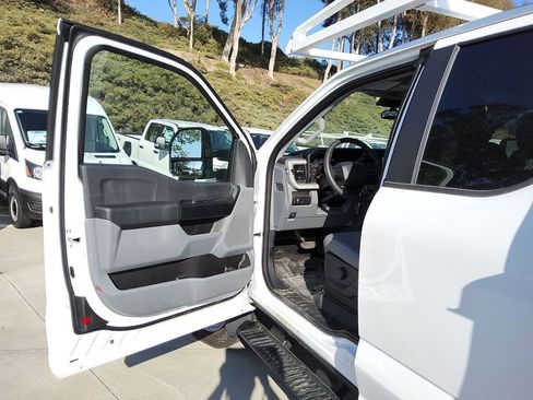 New 2025 Ford F450 XL w/ XL Chrome Package image 5