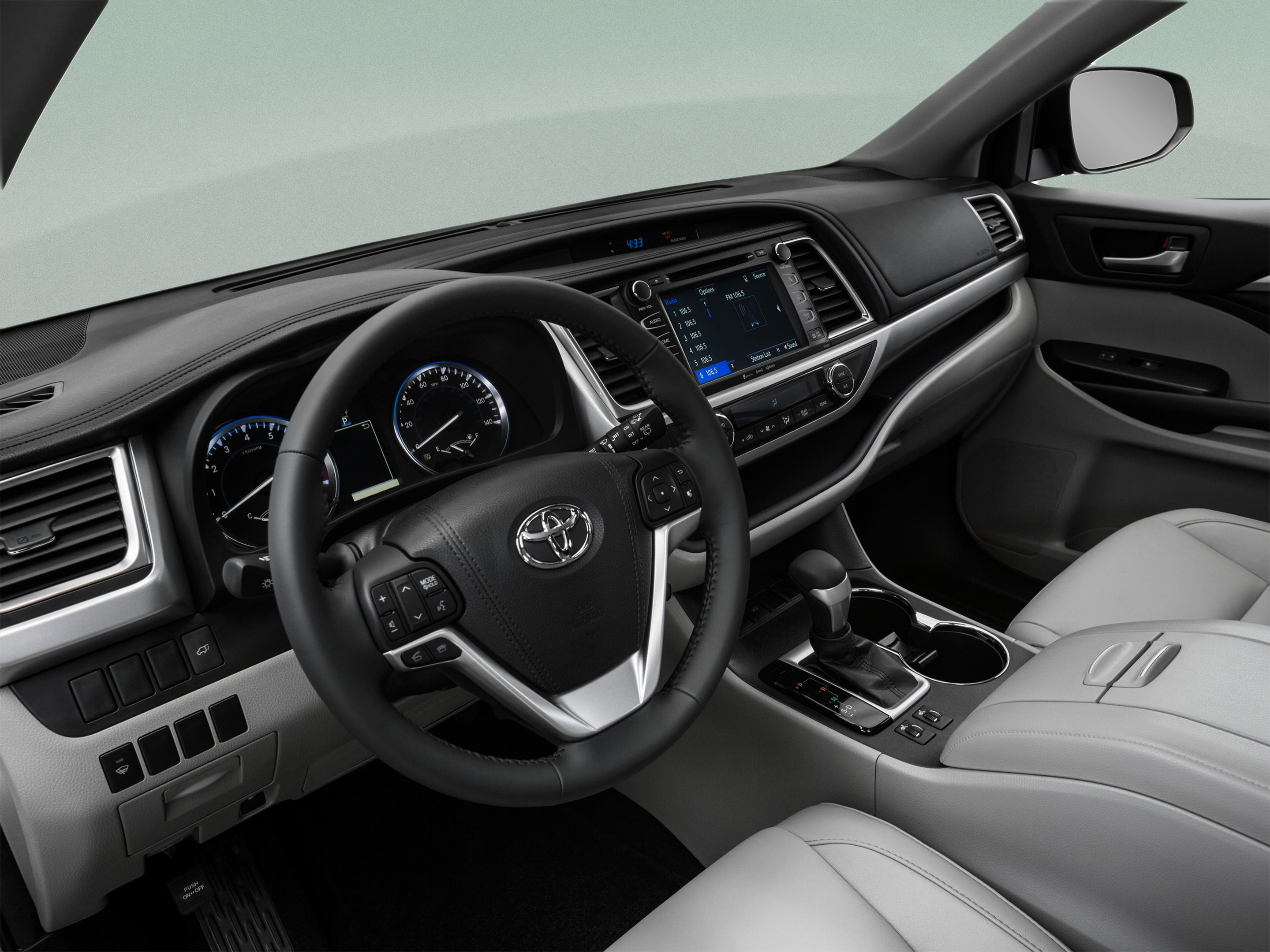 Used 2016 Toyota Highlander XLE AWD/4WD image 46