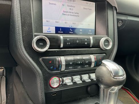 Used 2020 Ford Mustang Premium RWD image 19