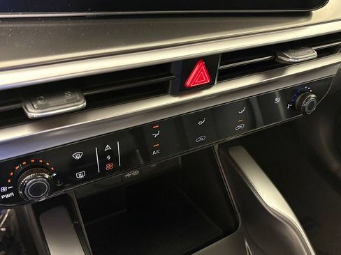 New 2026 Kia Sorento LX FWD image 28