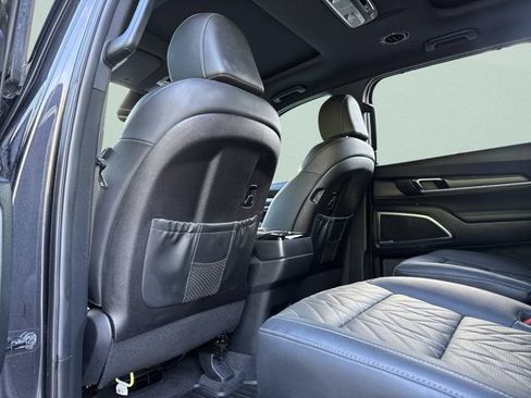 Used 2025 Kia Telluride SX X-Line AWD/4WD image 19
