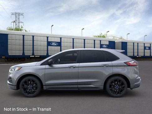 New 2024 Ford Edge SE w/ Black Appearance Package image 4