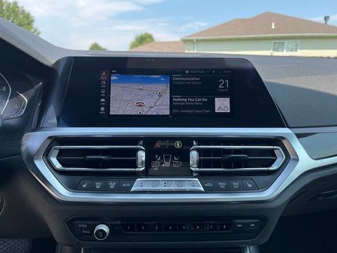Used 2021 BMW 330i xDrive Sedan w/ Convenience Package AWD/4WD image 37