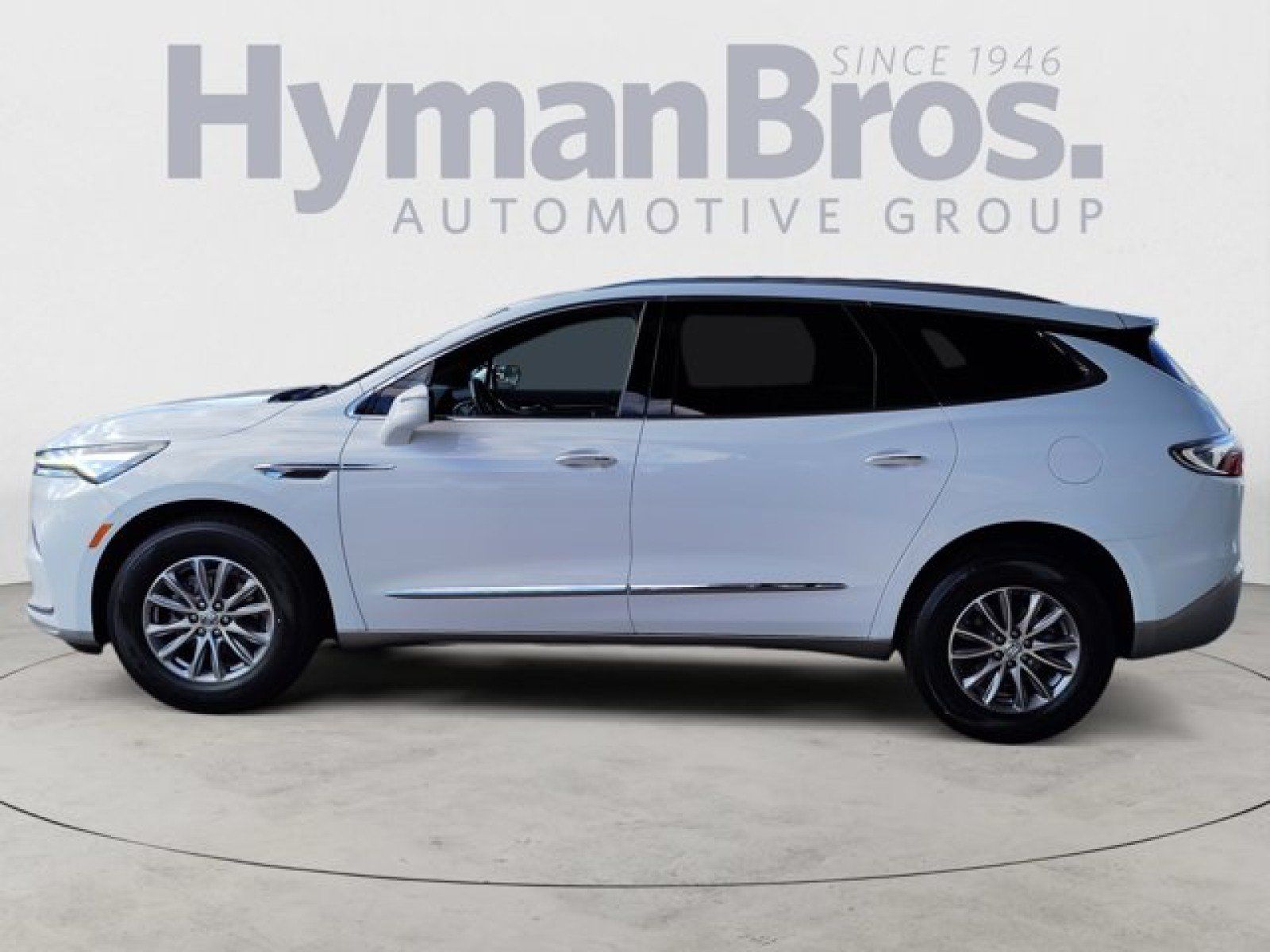 Used 2023 Buick Enclave Essence FWD image 6